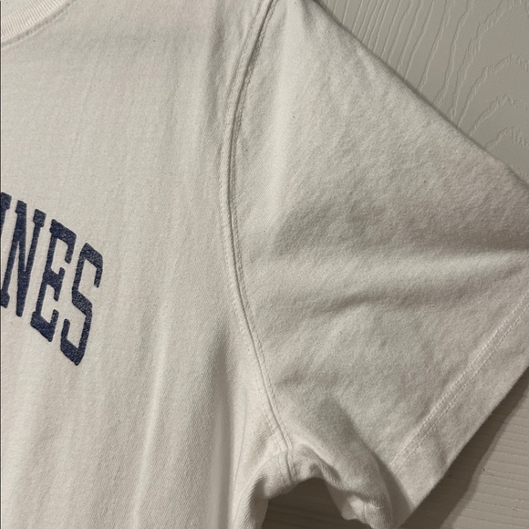 Vineyard Vines Women's Tee - Picture 3 of 5